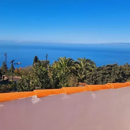 Casa Isabel تيخارافي